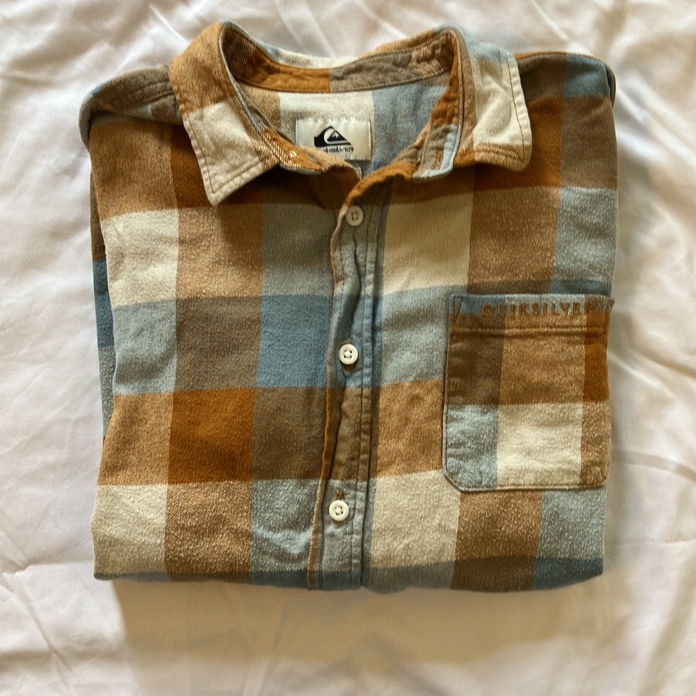 Gently used boys XL Quicksilver flannel